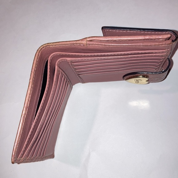 Gucci Guccissima Monogram Bifold Wallet - Picture 5 of 9